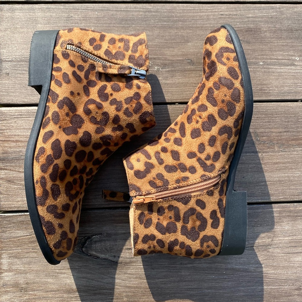 Women’s Leopard Print Booties Size 10